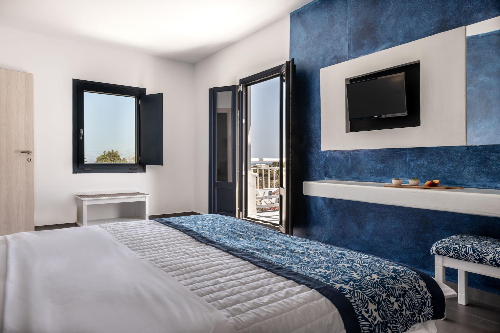 Rivari Santorini Kamari (Santorini)