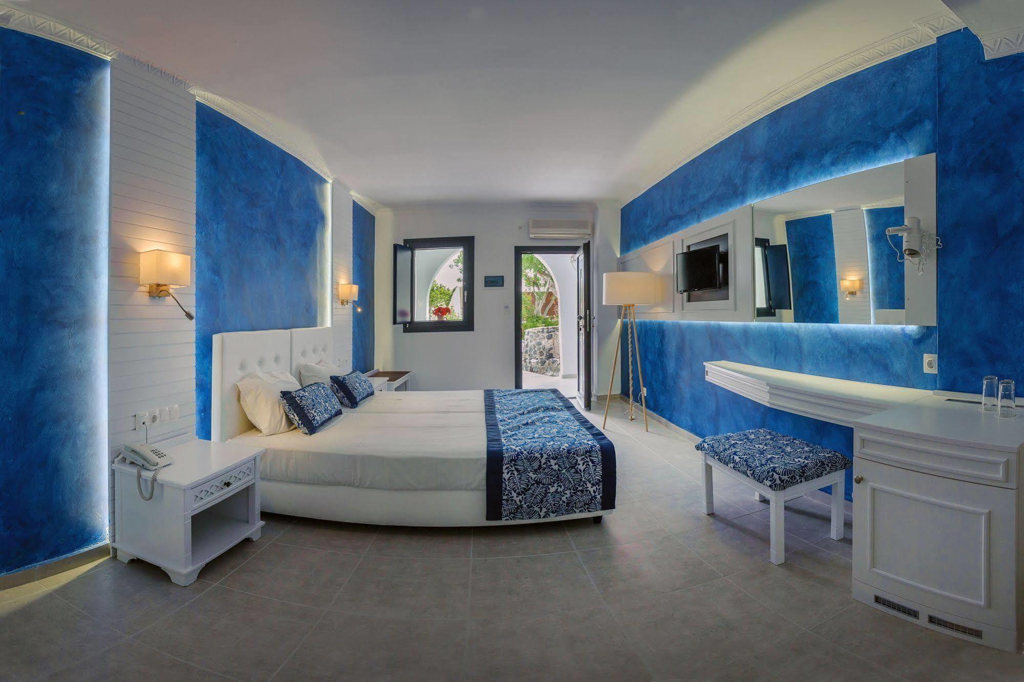 Rivari Santorini 3* Kamari (Santorini)