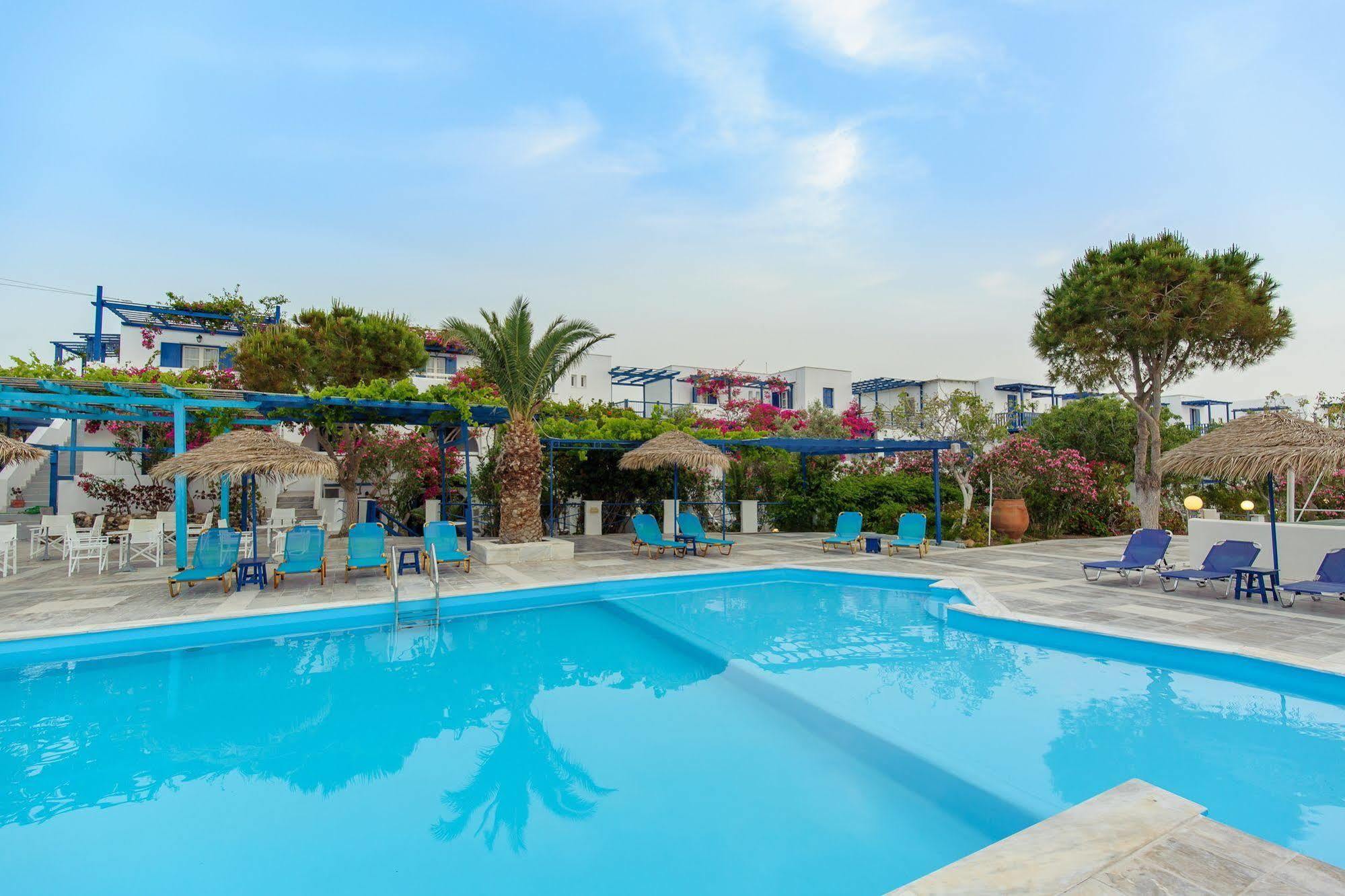 Rivari Santorini 3* Kamari (Santorini)