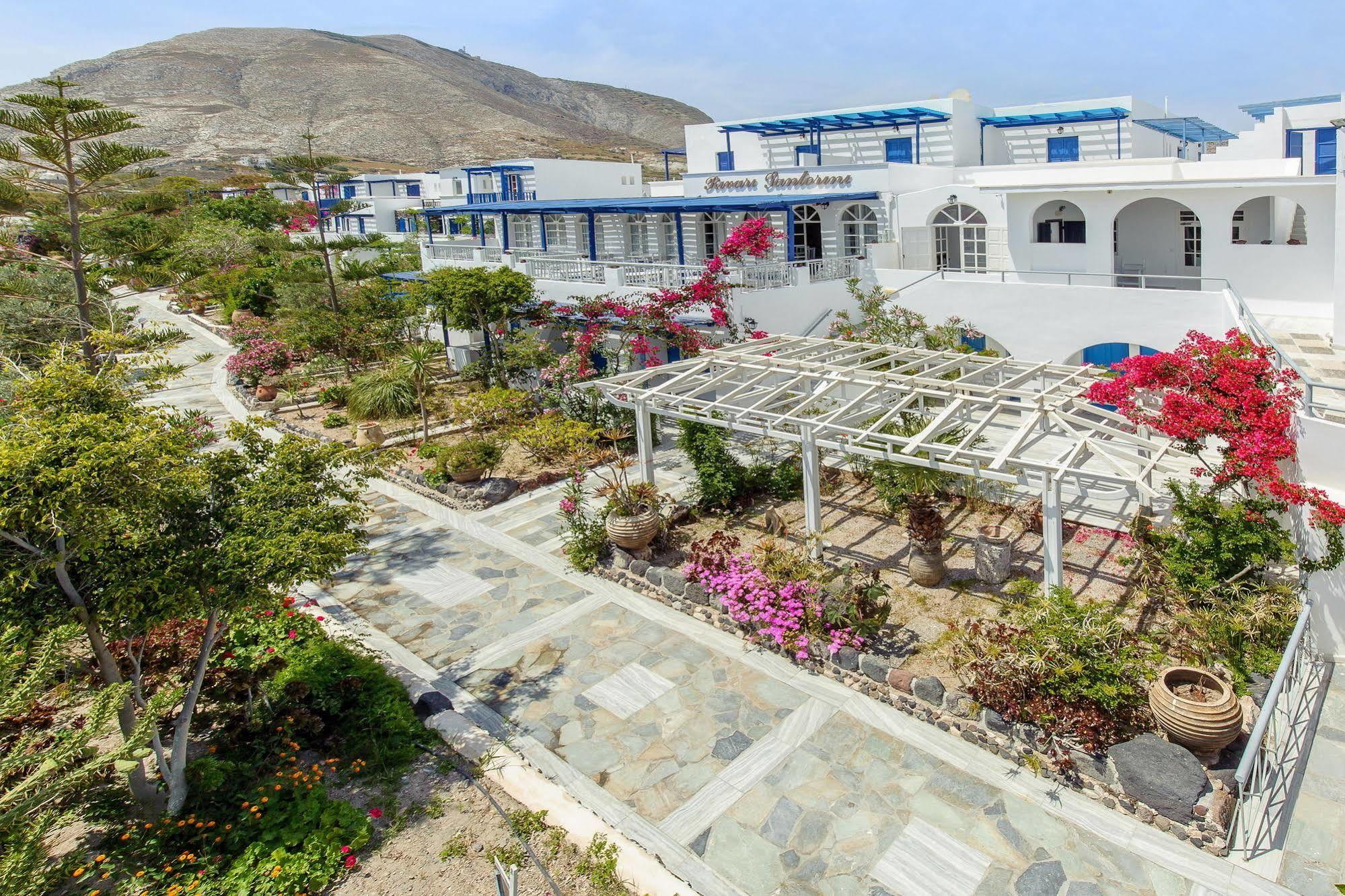 Rivari Santorini 3* Kamari (Santorini)
